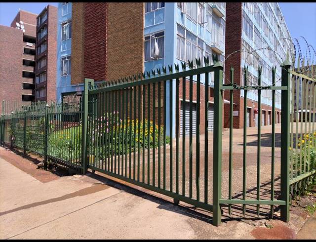 1 BEDROOM APARTMENT FOR SALE IN ARCADIA